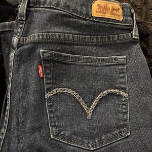 Classic Levi’s 505 straight leg 28” x 32” jeans